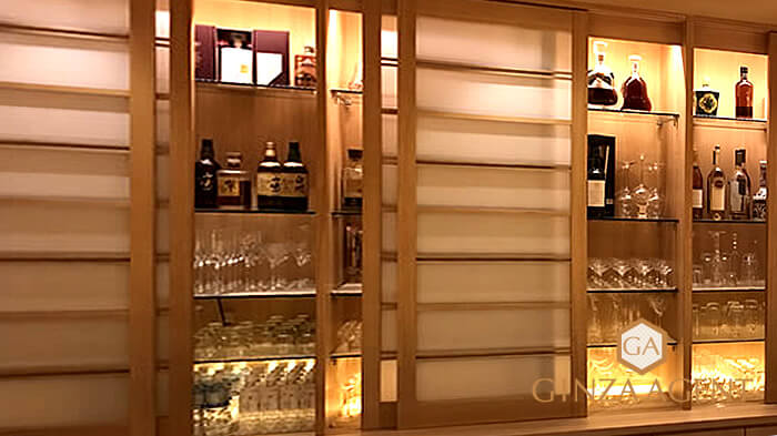 銀座高級クラブ柳(やなぎ)YANAGI カウンターバー