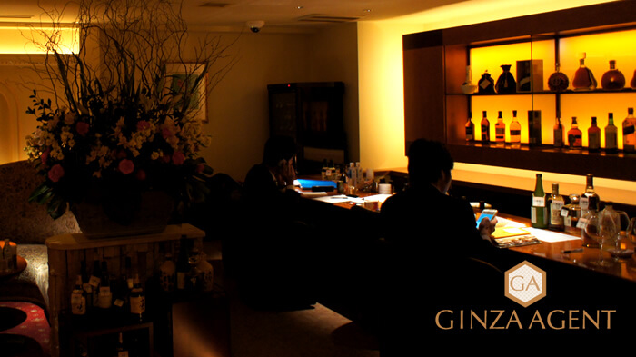 銀座高級クラブ・華壇(かだん)KADAN カウンター