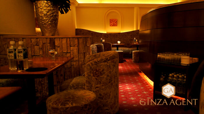 銀座高級クラブ・華壇(かだん)KADAN ボックス席