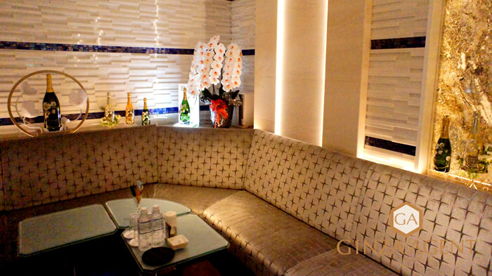 銀座高級クラブ・バレーヌ(GINZA CLUB barenu)銀座で最新高級クラブ メインホール