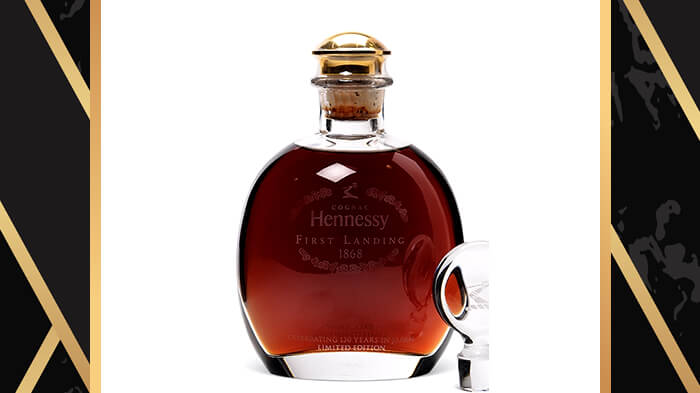 銀座の高級クラブで飲まれているヘネシー ファーストランディング