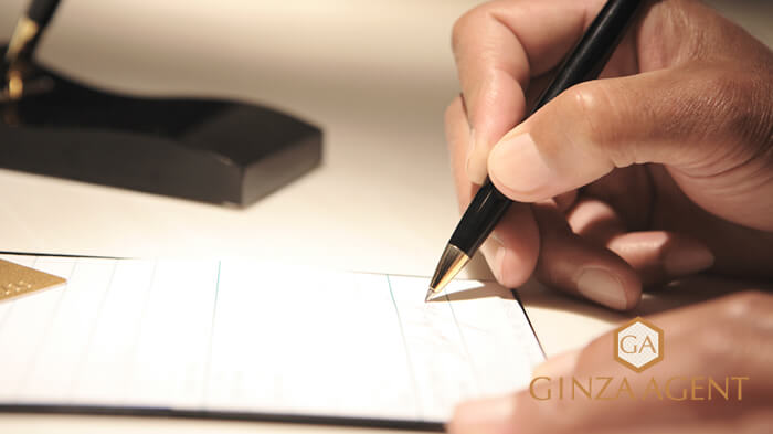 なぜ、銀座の会員制高級クラブでの高額飲食代金の接待費の領収書を落とせるのかご存知ですか?