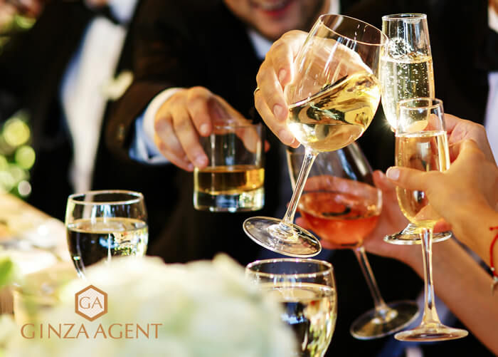 例2・高級ラウンジで働いているうちに、さらなるVIP層との人脈構築を目指し、銀座の会員制高級クラブへ移りました