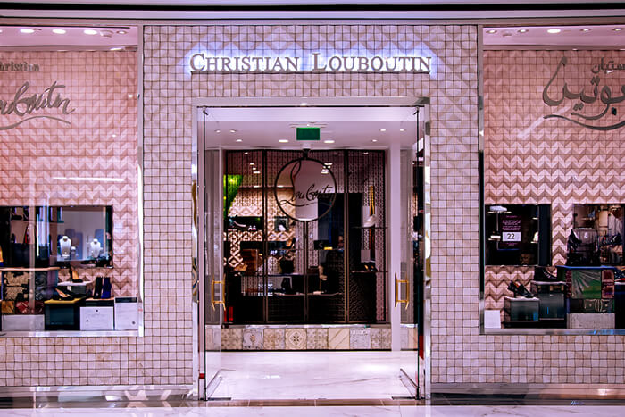 Christian Louboutin (クリスチャン・ルブタン)海外店舗の正面入り口