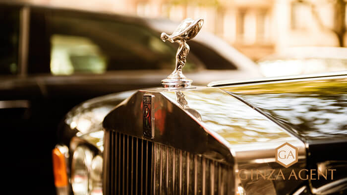 パパ活やめますか? それともオトナのピュアレディになりますか?