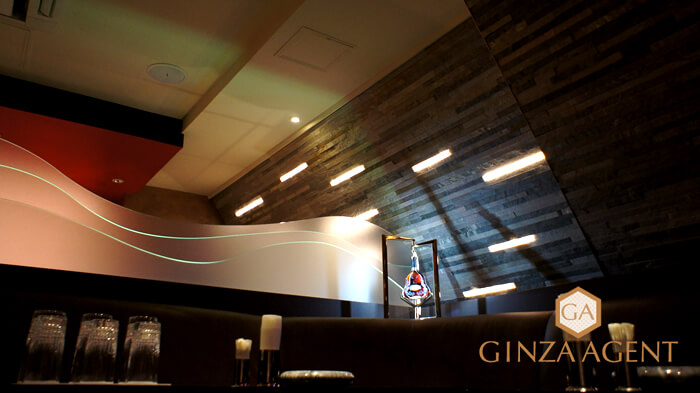 格調高い隠れ家的な雰囲気につい酔いしれてしまう・・・。