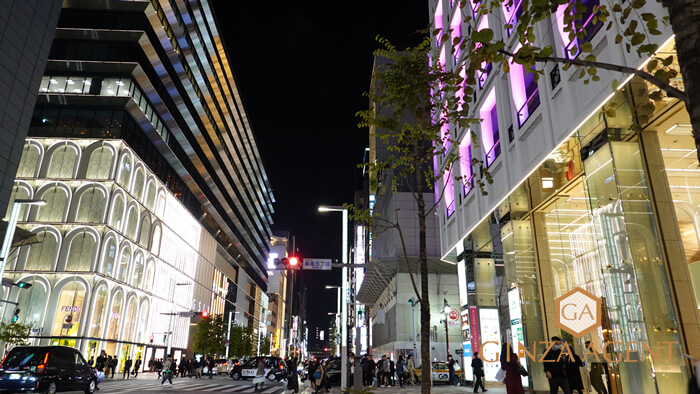 第8波によって、何かしらの政策次第では、来客人数の減少は想定しておくべきで、その状況によって「出勤調整」によって出勤できない日もでてくる可能性はございます。