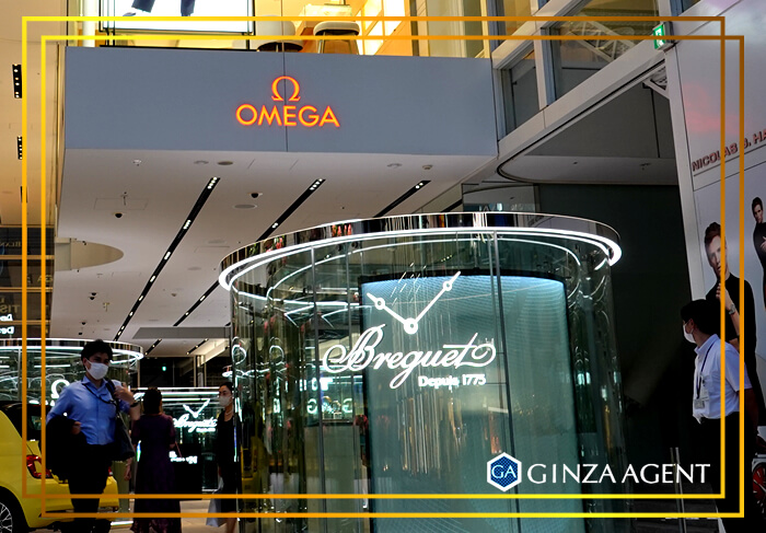 また、お店によっては、来客人数が多い強制期間に体験入店をしてほしいと考える理由について、大きく分けて2つあります。1つ目は「どうしてもその人を採用したい」と考えていれば、店内が賑やかで華やかな雰囲気に包まれている日を見てもらいたいと考えるでしょう。