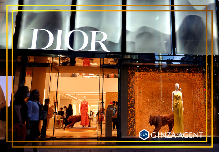 加えて、繁忙期であろうとなかろうと、お店によっては強制日の前後も、平時と変わらず概(おおむ)ね、忙しいというのであれば、自信を持って新人さんにオススメできるでしょう。