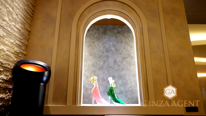 銀座高級クラブ
ダリア DAHLIA
応募フォーム