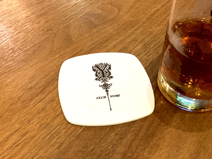 由美ママ(伊藤由美)の店として有名